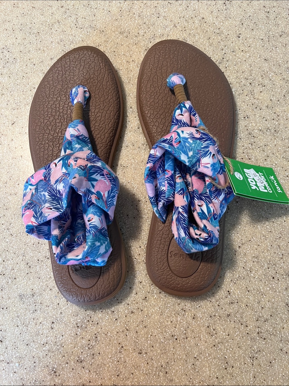 Women's Sanuk Brown Flip Flop Sandals with Pink & Blue Flamingo Wrap